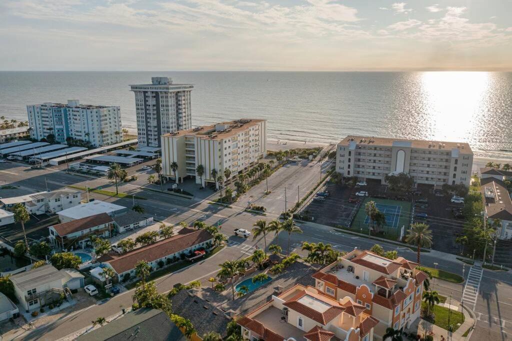 Steps To The Beach And Restaurants! - Coconut Villa'S Suite 1 St. Pete Beach Exteriér fotografie